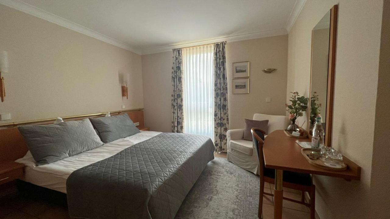 Hotel Victoria Dinslaken Zewnętrze zdjęcie