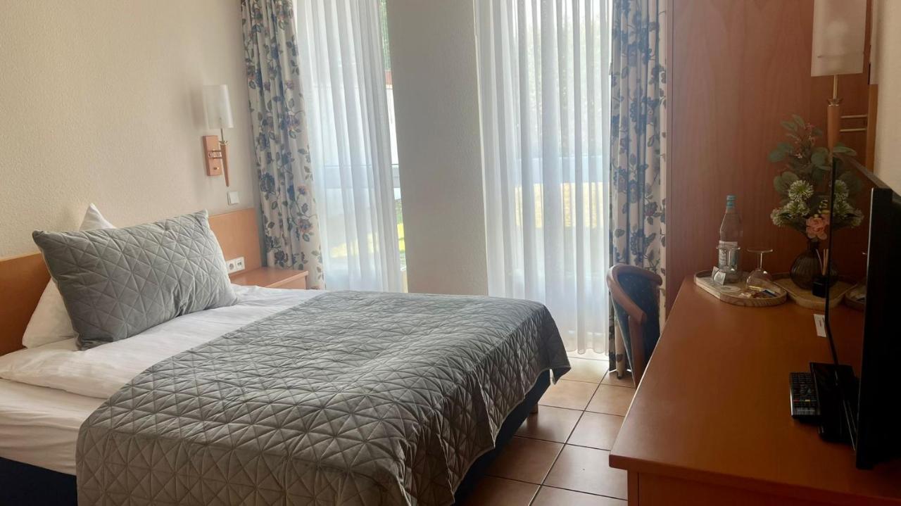 Hotel Victoria Dinslaken Zewnętrze zdjęcie